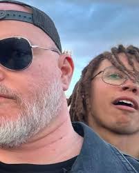 Paul Stolp's Instagram, Twitter & Facebook