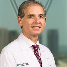 Dr Javed Raza, staff physician in the Bariatric Disease Institute at  Cleveland Clinic Abu Dhabi