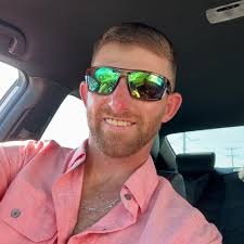 HUGE! HUGE! HUGE News coming in the next day or so! We need everyone to  check back here over the next couple days as we will need all of your help!  Another