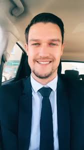 Vidéos de Nicolas Lauron🇫🇷 (@nicolaslauron) avec son original