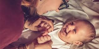 Ab wann lachen babys und ab wann tun sie es bewusst? Baby Erstes Lacheln Ab Wann Lachen Babys Rossmann De