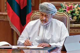 أعلنت سلطنة عمان تمديد تعليق دخول السلطنة للقادمين من 23 دولة، ضمن الإجراءات الاحترازية للتصدي لجائحة كورونا. Ø³Ù„Ø·Ù†Ø© Ø¹Ù…Ø§Ù† ØªØ®ÙÙ Ù‚ÙŠÙˆØ¯ ÙƒÙˆØ±ÙˆÙ†Ø§ ÙˆØªØ³Ù…Ø­ Ù„Ù…ÙˆØ§Ø·Ù†ÙŠ Ù‡Ø°Ù‡ Ø§Ù„Ø¯ÙˆÙ„ Ø¨Ø§Ù„ØªÙ†Ù‚Ù„ Ø¹Ø¨Ø± Ø­Ø¯ÙˆØ¯Ù‡Ø§ Ø§Ù„Ø¨Ø±ÙŠØ© Ø§Ù„Ù…ØµØ±ÙŠ Ø§Ù„ÙŠÙˆÙ…