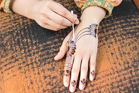 You can hire our artists for your private events or make an appointment at our various events throughout the year. Henna Art And History As Famous Body Art