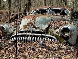 Pin By Paco Martin On Car Morgue Abandoned Cars Abandoned Abandoned Places