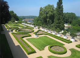 Chateau D Usse Les Jardins A La Francaise