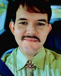 Travis Ragland's Instagram, Twitter & Facebook