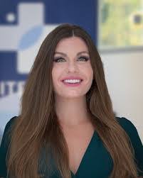 Karla Patten's Instagram, Twitter & Facebook