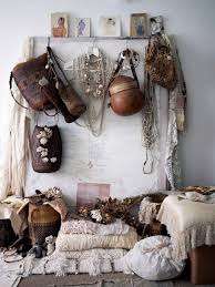 Maybe that's because many of us don't even know which are the basic details that define this concept. 21 Cool Tips To Steampunk Your Home