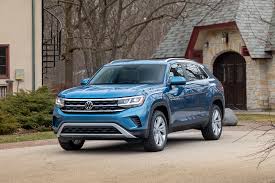 Volkswagen's new atlas cross sport has room for five, space for cargo, and upscale appointments. 2020 Volkswagen Atlas Cross Sport 5 Things We Like And 4 Not So Much News Cars Com