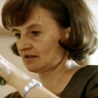 Eva holubová · song · 2003. UciteÄ¾ka Z Pelisok Herecka Eva Holubova Vydala Sa Topky Sk