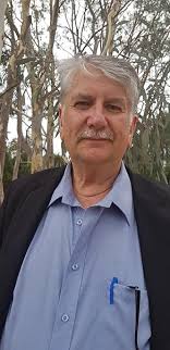 Buy Between the Tracks: Tales from the Ghost Train: 1 (Things in the Well)  Book Online at Low Prices in India