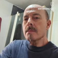 A piece of advice.. tune into @gutfeldfox tonight. Here are a pair of  reasons why you should. @tyrussmash