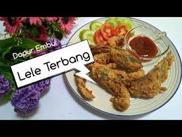 Cara membuat dan resep lele goreng tepung crispy enak, sederhana, simple ala rumahan bisa kamu simak bahan serta tips memasaknya. Cara Membuat Lele Terbang Crispy Youtube