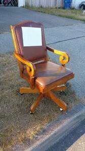 Seattle Free Stuff Craigslist Outdoor Chairs Outdoor Decor Adirondack Chair