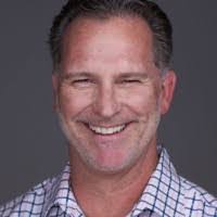 Darren Moffett's Instagram, Twitter & Facebook