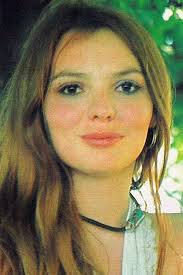 Wendy Marlow's Instagram, Twitter & Facebook