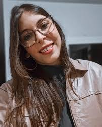 Vanessa Colaco's Instagram, Twitter & Facebook