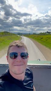 How the people of Cuba have to travel because there’s no gas 💔🇨🇺