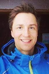 Jonathan Babel's Instagram, Twitter & Facebook