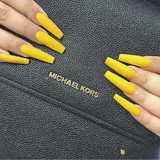 12.bright yellow nails with cute daisies. 43 Chic Ways To Wear Yellow Acrylic Nails Stayglam
