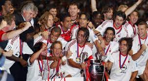 حاز إيه سي ميلان على دوري الأبطال الأوروبي سبع مرات وفاز فيه الإنتر ثلاث مرات،108 لتكون بذلك مدينة ميلانو أكثر المدن الأوروبية تحقيقاً لدوري الأبطال بمجموع عشر بطولات.108. ÙÙŠ Ù…Ø«Ù„ Ù‡Ø°Ø§ Ø§Ù„ÙŠÙˆÙ… Ù…ÙŠÙ„Ø§Ù† Ø¨Ø·Ù„ Ø£ÙˆØ±ÙˆØ¨Ø§ Ø¹Ù„Ù‰ Ø­Ø³Ø§Ø¨ ÙŠÙˆÙÙ†ØªÙˆØ³