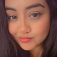 Alina Becerra's Instagram, Twitter & Facebook