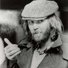 Judy van zant sold the house after ronnie died and the house was destroyed a few years later. Ronnie Van Zant The Mad Music Asylum