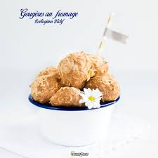Des Gougeres Au Fromage Pour L Aperitif Sans Farine Sans Glucides C Est Possible La Preuve En Image Une R Gougere Fromage Gougeres Fromage Sans Gluten
