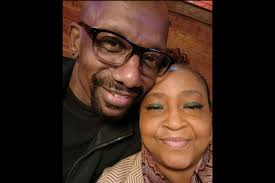 Reggie Colon's Instagram, Twitter & Facebook