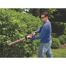 Black And Decker Pole Hedge Trimmer Review Black Decker Lht2436 40v Cordless Hedge Trimmer 24 Trimming Hedges Hedge Trimmers Trimmers