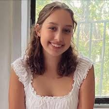 What is the nearest place to Punta Gorda to see manatees?