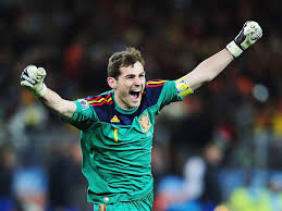 Il guardapali della nazionale spagnola e del real madrid potrebbe cercare. Why Did Casillas Earn The Nickname Saint Iker Football News Times Of India