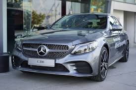 This price is fixed by sellers selling cars on tcv. Testdriving Mercedes Benz C300