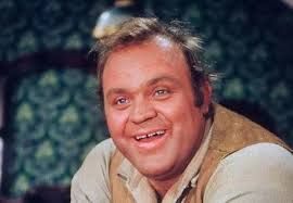 My Daddy, Weldon Dale McMillan, used to tell us stories about Dan working  in his Dad's country store and cutting baloney up for Daddy to buy. Said  Dan was a grocery sacker