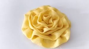 Ever Wonder What To Do With Your Fabric Scraps Here S A List Of Diy Fabric Crafts You Can Make Into S In 2021 Making Fabric Flowers Easy Fabric Flowers Fabric Flowers