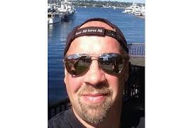 Brad Goad's Instagram, Twitter & Facebook