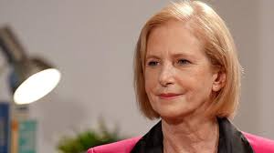 Gemma Webb, CEO și Președinte al Directoratului RetuRO: "Fiecare ambalaj  reciclat e o dovadă de grijă față de România"