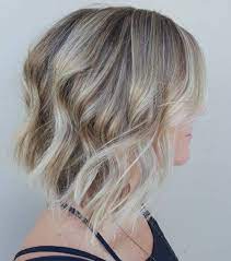 44 Cute Wavy Bob Hairstyles That Are Easy To Style Wavy Bob Hairstyles Angled Bob Haircuts Bob Hairstyles