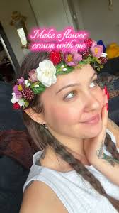 Watch me make a flower crown!! 💐 Who wants one?😊✨💚🧚🏻‍♀️ #diy  #flowercrown #diycrown #fairyart #whimsy #whimsyart #flowerart #fairycrown  #diyaccessories