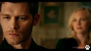 The Originals 5x01: Klaus and Caroline "Why are you here, Caroline?" (Scene  2/3)