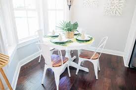 Fixer Upper Season 3 Episode 13 The Green Mile House Fixer Upper Dining Room Round Dining Room Table Dining Room Design