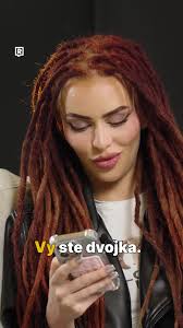 Čo sa Rachellkka najviac dotkne, keď ide o hejty? 🤔 Kontroverzná  influencerka a budúca mama Rachellka (Ráchel Karnižová) v tejto epizóde  bude otvorene reagovať na komentáre, ktoré sme našli pod jej ...