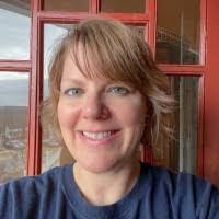 Carrie Blough's Instagram, Twitter & Facebook