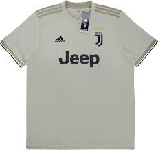 Cristiano ronaldo champions juventus jersey all sizes. 2018 19 Juventus Away Shirt Bnib Classic Retro Vintage Football Shirts