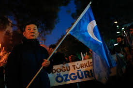 Çin\'in 5 nisan 1990 tarihinde doğu türkistan\'ın barın kasabasında gerçekleştirdiği katliam ve doğu türkistan\'da yaşanan zulümler fotoğraf sergisi ile anlatılıyor. Turkiye Nin Bircok Kentinde Stk Lar Cin In Dogu Turkistan Daki Uygulamalarini Protesto Etti Independent Turkce