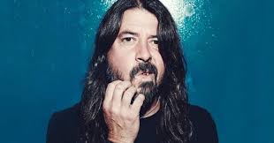 Dave Grohl fala sobre início na música e como começou a tocar