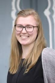 Ansprechpartner*innen