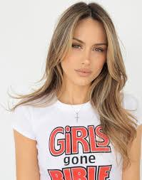 Angela Bible's Instagram, Twitter & Facebook