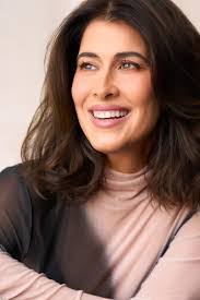 Chelsea Hash's Instagram, Twitter & Facebook