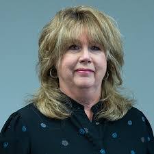 Bernadine Wagner's Instagram, Twitter & Facebook